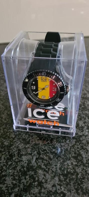 Regardez Ice Watch - Ice World Drapeau belge Like new Pass disponible aux enchères