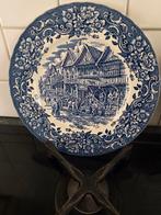 Engelse borden Royal Tudor Ware, Huis en Inrichting, Ophalen, Bord(en)