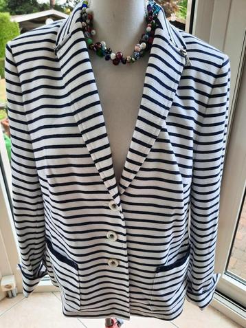 Charmante blazer BASLER - 44 beschikbaar voor biedingen