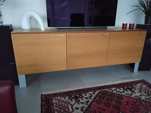 Design dressoir notelaar, Huis en Inrichting, Kasten | Dressoirs, Zo goed als nieuw, 150 tot 200 cm, 25 tot 50 cm, Met deur(en)