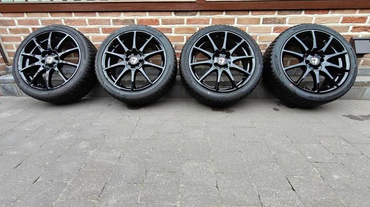 Tomason TN1 17" velgen + Hankook winterbanden met TPMS, Auto-onderdelen, Banden en Velgen, Velg(en), Winterbanden, 17 inch, 205 mm