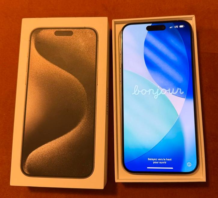 iPhone 15 pro max gris 256Gb, Télécoms, Téléphonie mobile | Apple iPhone, Comme neuf, iPhone 15, Gris, Enlèvement