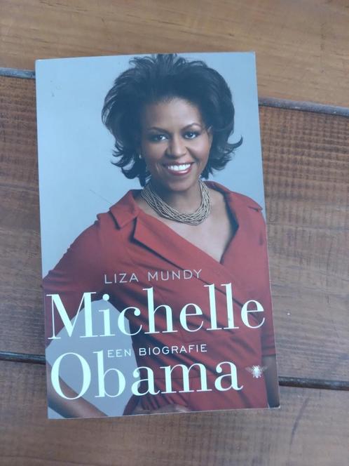 Michelle Obama - een biografie, Boeken, Biografieën, Gelezen, Ophalen of Verzenden