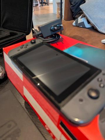 Complete Nintendo Switch  beschikbaar voor biedingen