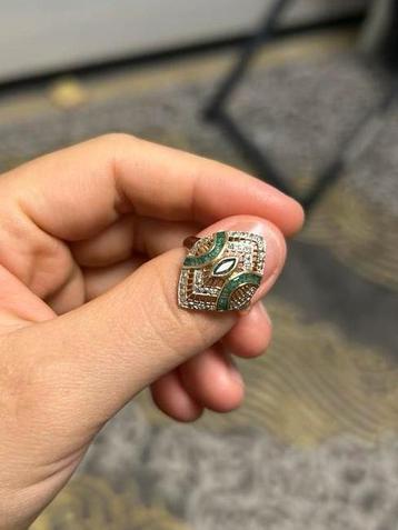 Ring 14k diamant+ emelard beschikbaar voor biedingen
