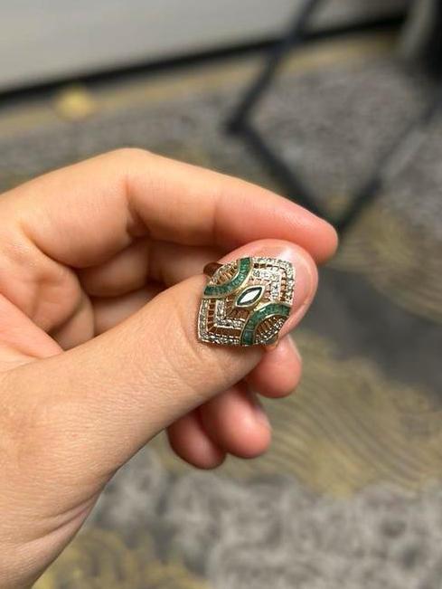Ring 14k diamant+ emelard, Handtassen en Accessoires, Ringen, Zo goed als nieuw, Goud, Ophalen