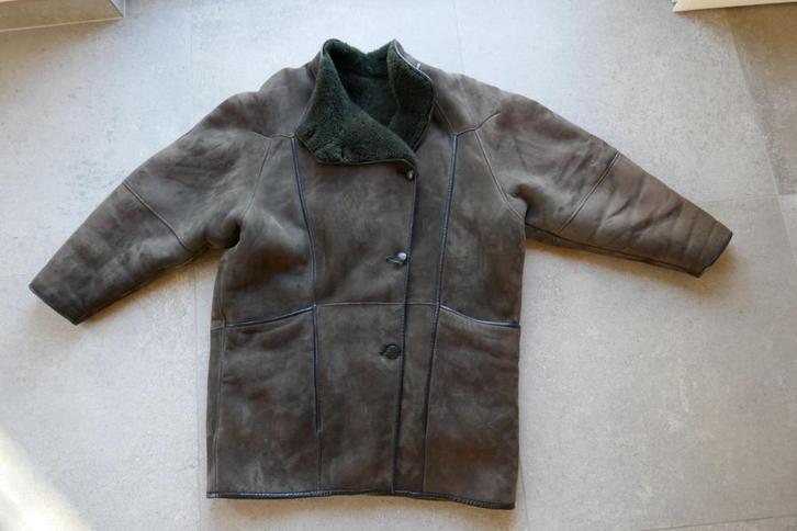 Mooi afgewerkte kwaliteitsdamesjas mouton = omgekeerd schaap, Kleding | Dames, Jassen | Winter, Zo goed als nieuw, Maat 42/44 (L)