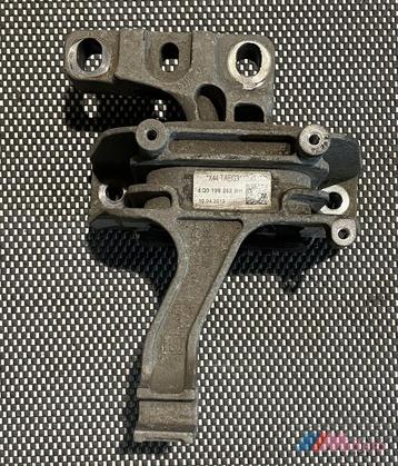 VW GOLF VII MOTORSTEUN 5Q0199262 beschikbaar voor biedingen