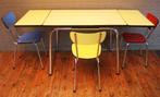 Gele Verlengbare Formica Tafel Met Gekleurde Formica Stoelen, Ophalen, Gebruikt, Vintage / Jaren 60