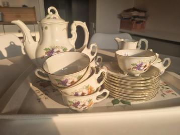 Servies bloemen, Enlèvement