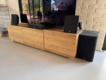 5.1 surround sound geluidsinstallatie YAMAHA beschikbaar voor biedingen