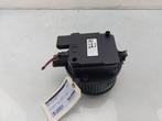 KACHEL VENTILATORMOTOR Audi Q5 (FYB / FYG) (01-2016/11-2020), Gebruikt, Audi