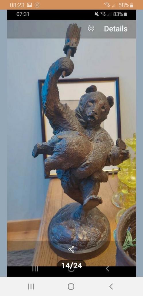 Gezocht aparte stukken black forest of zwarte woud snijwerk, Antiek en Kunst, Kunst | Beelden en Houtsnijwerken, Ophalen