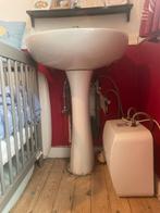 Evier avec petit chauffe-eau électrique, Enlèvement, Comme neuf