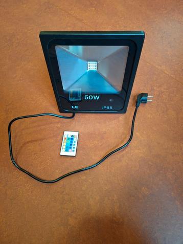 Led lamp 50W RGB beschikbaar voor biedingen