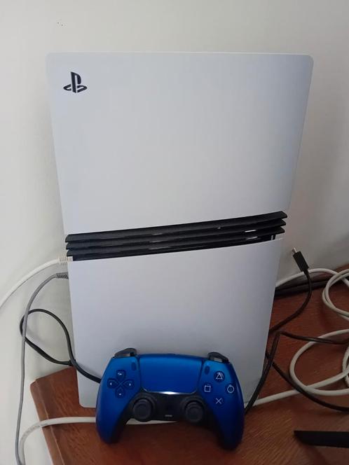 Ps5 pro 2tb + 1 controller. Ruilen voor een goeie gaming pc, Games en Spelcomputers, Spelcomputers | Sony PlayStation 5, Zo goed als nieuw