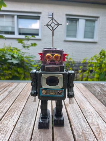 Robot - Television Spaceman Mechanische plaatwerkbatterij 19 beschikbaar voor biedingen