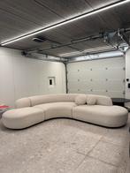 Zo goed als nieuwe design sofa EICHHOLTZ Bouclé met kussens, Huis en Inrichting, Ophalen, Zo goed als nieuw