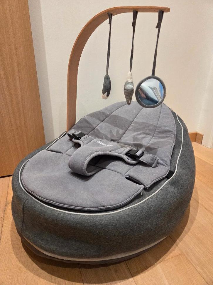 Doomoo - Pouf Seat'N Swing, Enfants & Bébés, Relax bébé, Utilisé, Autres marques, Avec ceinture(s), Enlèvement