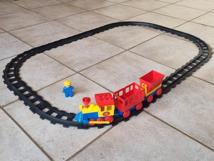 Vintage Duplo Treinsporen Met Treintje ( Black / Zwart ), Kinderen en Baby's, Speelgoed | Duplo en Lego, Duplo, Ophalen of Verzenden