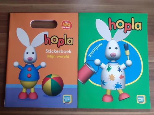 2 livres HOPLA : 1 livre d'autocollants, 1 livre de coloriag, Livres, Livres pour enfants | 4 ans et plus, Neuf, Enlèvement ou Envoi