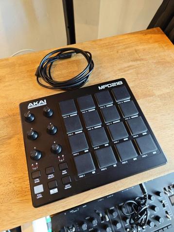 Akai MPD218 Midi Controller beschikbaar voor biedingen