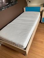 Bed, nachtkastje en boekenkast jeugdkamer inclusief matras, Huis en Inrichting, Slaapkamer | Complete slaapkamers, Ophalen, Gebruikt