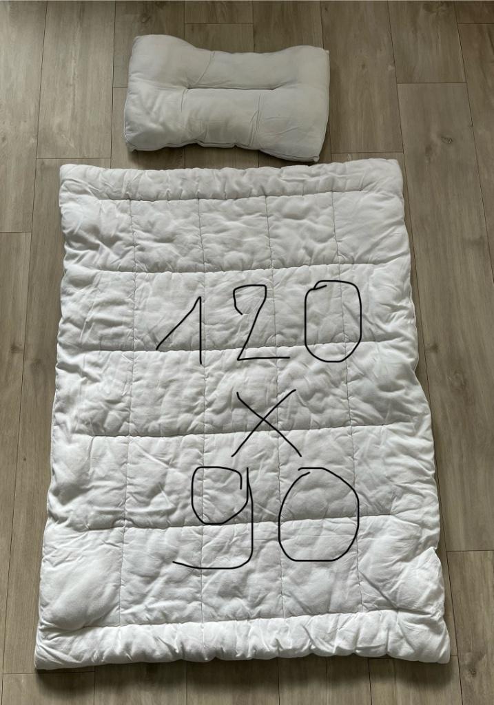 Peuter donsdeken 9x120, hoofdkussen & 3 hoeslakens, Kinderen en Baby's, Kinderkamer | Beddengoed, Deken of Dekbed, Ophalen