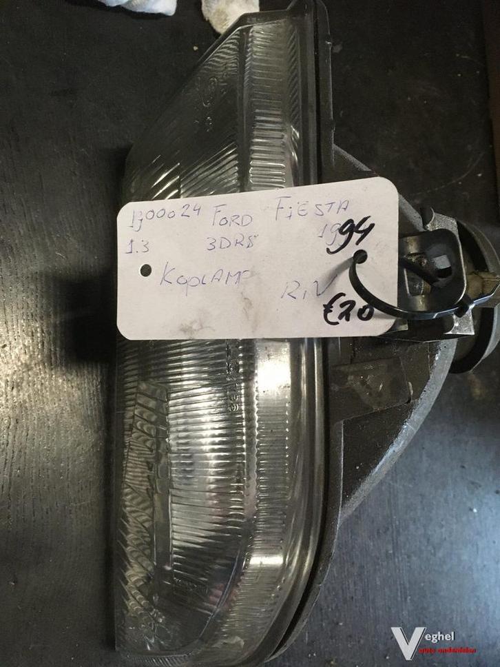 Ford Fiesta 1994 Koplamp Rechts, Auto-onderdelen, Verlichting, Gebruikt, Ophalen of Verzenden
