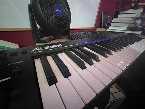Alesis Q49 MKII USB MIDI Keyboard piano, Muziek en Instrumenten, Midi-apparatuur, Zo goed als nieuw, Ophalen