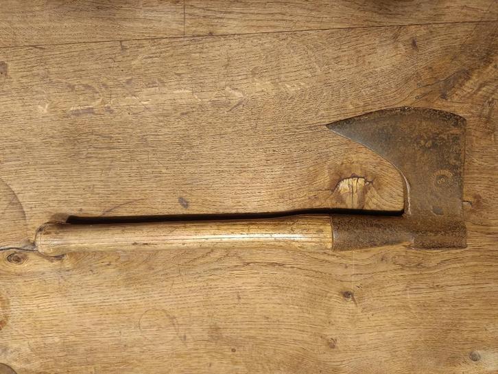 **VERKOCHT** Oude franse bijl Talabot stalvondst, Antiek en Kunst, Antiek | Gereedschap en Instrumenten, Verzenden