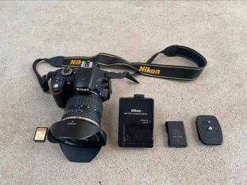 Nikon D3200 + Tamron 11–18mm groothoeklens + accessoires, Audio, Tv en Foto, Ophalen, Zo goed als nieuw, Nikon