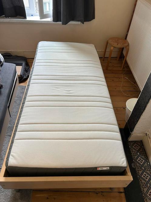 IKEA Hövag matras 90x200, Huis en Inrichting, Slaapkamer | Matrassen en Bedbodems, Gebruikt, Matras, 90 cm, 200 cm, Eenpersoons