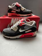 Nike air max maat 38 perfect staat verzending mogelijk, Vêtements | Femmes, Chaussures, Rouge, Enlèvement ou Envoi, Sneakers et Baskets