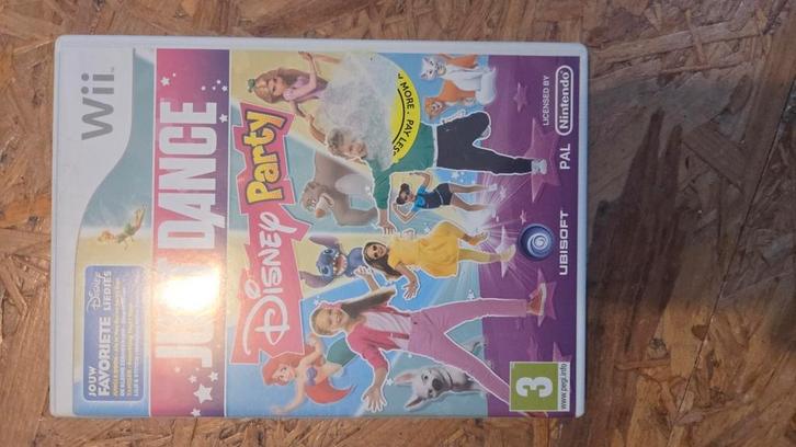 Just Dance: Disney Party, Wii, Games en Spelcomputers, Games | Nintendo Wii, Zo goed als nieuw, Overige genres, Vanaf 3 jaar, Ophalen