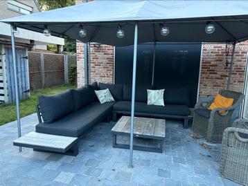 Loungeset / loungebank beschikbaar voor biedingen