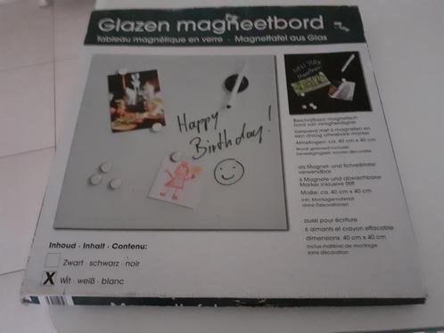Wit glazen magneetbord, Huis en Inrichting, Woonaccessoires | Memoborden, Nieuw, Magneetbord, Ophalen