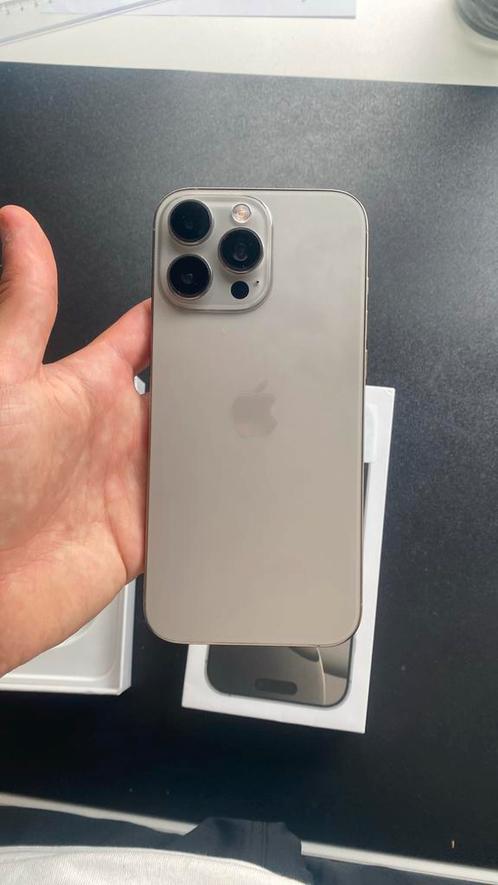 iPhone 16 Pro Max REPLICA ideaal als tweede toestel, Telecommunicatie, Mobiele telefoons | Apple iPhone, Zo goed als nieuw, Met simlock