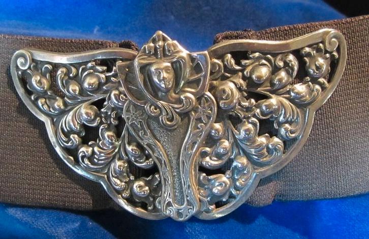 Boucle art nouveau,métal argenté, papillon, libellule,ca1900, Bijoux, Sacs & Beauté, Bijoux anciens, Autres types, Autres matériaux