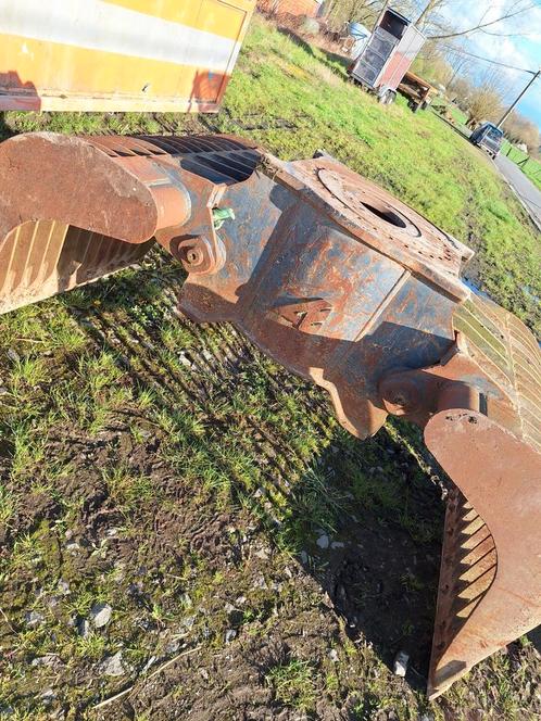 GEZOCHT:Versleten of kapotte sorteergrijpers en kraanbakken, Zakelijke goederen, Machines en Bouw | Kranen en Graafmachines, Ophalen of Verzenden