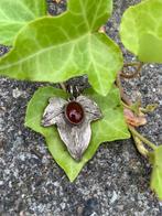 Zilveren juweel , handgemaakt zonder ketting., Handtassen en Accessoires, Ophalen