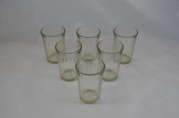 Drinkglas glazen water nooit gebruikt 1,00 euro per stuk beschikbaar voor biedingen