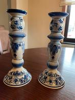 2 delfs blauwe kandelaars, Antiek en Kunst, Ophalen