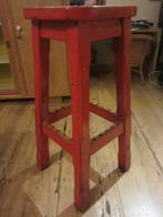 Tabouret rouge, Ophalen, Gebruikt, Met voetsteun, 60 tot 90 cm