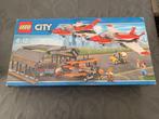 60103 LEGO City Luchthavenluchtvaartshow, Ophalen, Zo goed als nieuw, Complete set, Lego