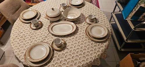 Keramisch vintage servies, Antiek en Kunst, Antiek | Servies compleet, Ophalen