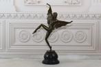 Prachtig Bronzen Beeld Genaamd The Batgirl GRATIS LEVERING, Antiek en Kunst, Verzenden, Brons