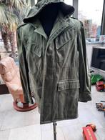 Gilet militaire kaki, Enlèvement