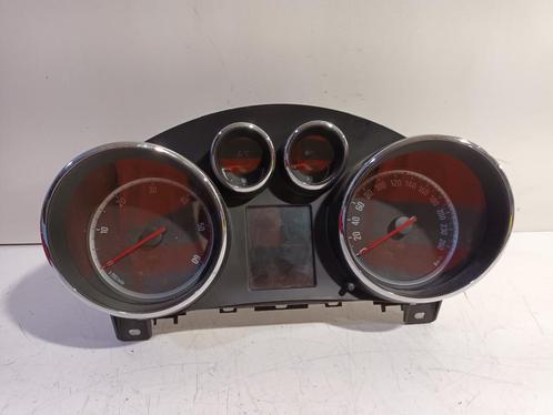 COCKPIT Astra J Sports Tourer (PD8 / PE8 / PF8) (13355664), Auto-onderdelen, Dashboard en Schakelaars, Opel, Gebruikt