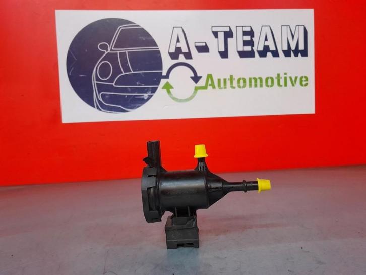 VACUUMVENTIEL Mercedes-Benz CLA (117.3) (A0014760532), Auto-onderdelen, Klein materiaal, Mercedes-Benz, Gebruikt